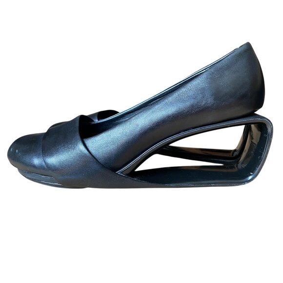 United Nude - Black Leather Mid Heel Pump Slip On - Size 9 - Picture 4 of 8